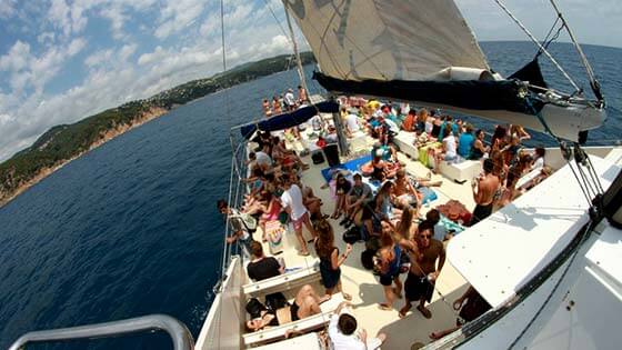 Jugendreisen nach Lloret de Mar, Spanien - Partyboot