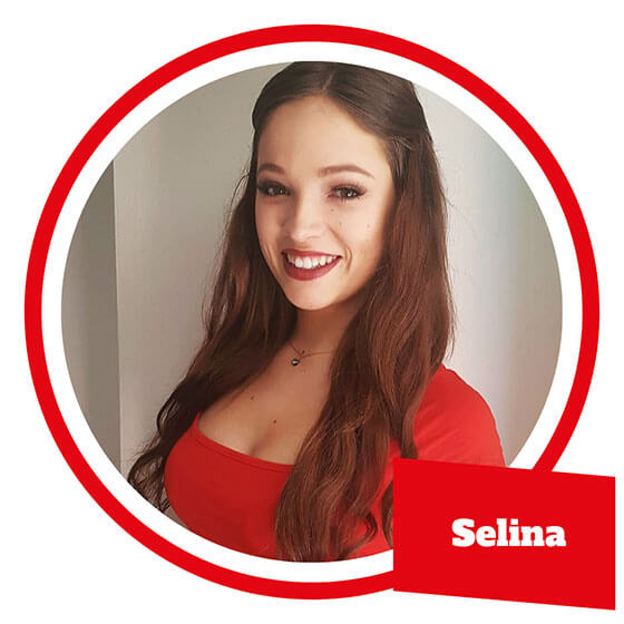 Selina - Reiseleiterin maxtours