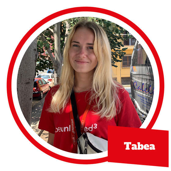 Tabea - Reiseleiterin maxtours